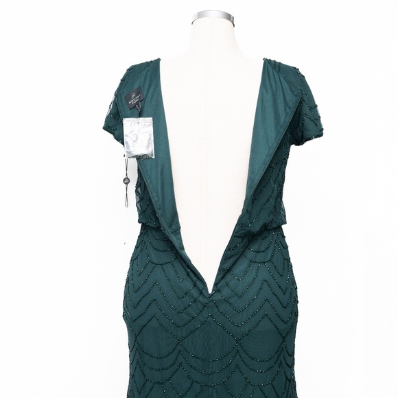 Adrianna Papell - Beaded Blouson Dolman-Sleeve Gown - Picture 9 of 12